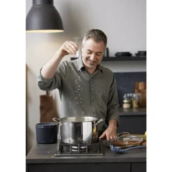 New By Tareq Taylor Amandine Gryde Stål