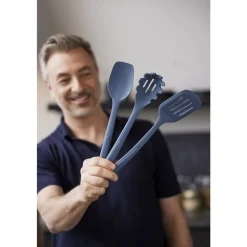 By Tareq Taylor Annie Spaghettiske Indigo