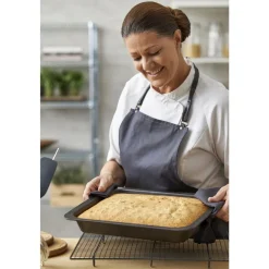 Sale Blomsterbergs Bradepande Black Steel