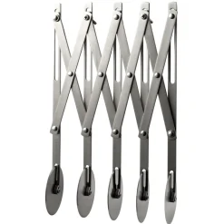 Blomsterbergs Dejspore med 5 hjul Stål