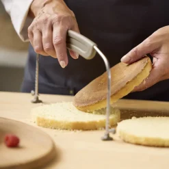 Outlet Blomsterbergs Justerbar kagebundsdeler Latte