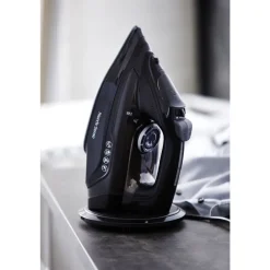 Hot Nordic Sense Ledningsfrit dampstrygejern 2200 watt Sort