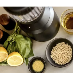 Beast Mega Plus Blender 1200 watt Carbon black