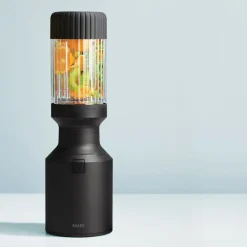 Hot Beast Mighty Blender 650 watt Carbon black