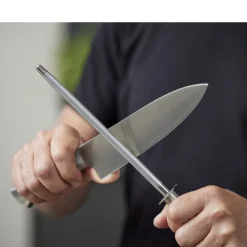 By Tareq Taylor Precision Stryge Stål