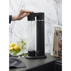 Hot Nordic Sense Sodavandsmaskine Sort
