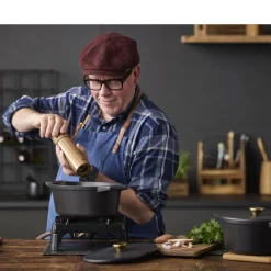 Online HOLM Støbejernsgryde Sort