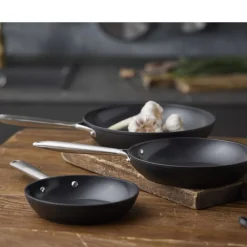 Pillivuyt Gourmet Travo Stegepande keramisk non-stick Sort